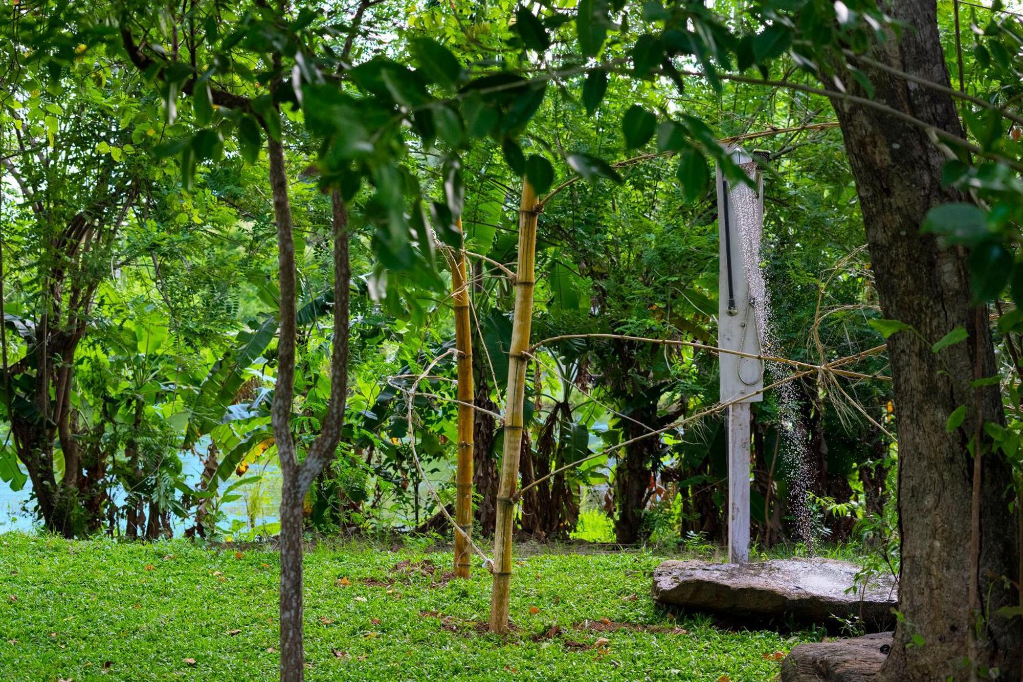River Paradise Safari House With Cooking Class Udawalawe Exterior foto